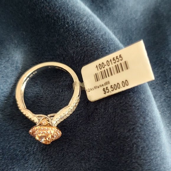 Diamond ring - Picture 5 of 10